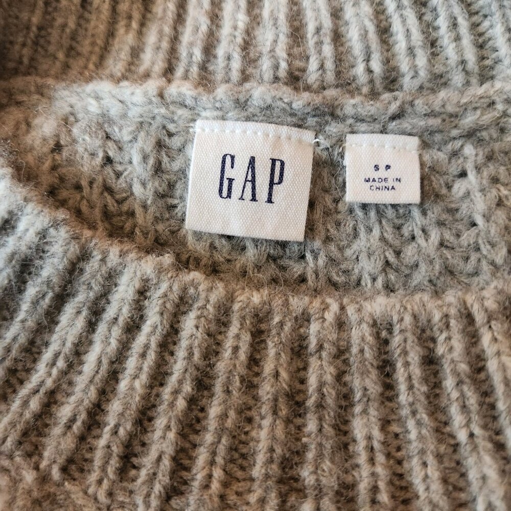 Chunky Soft Grey Wool Blend Knitted Pullover Crew Sweater Size Small - Picture 7 of 11